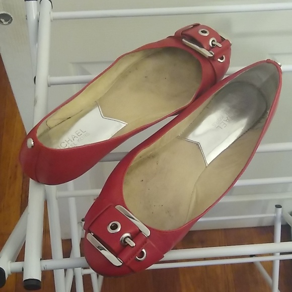 Red Leather Michael Kors Flats Size 9 - Picture 1 of 5